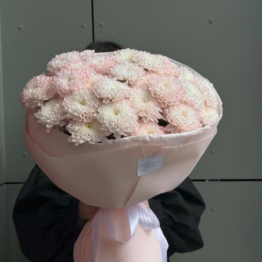 Букет нежных кустовых хризантем - "Молочный Шелк"