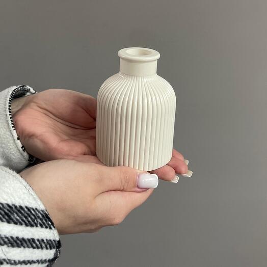 A small vase