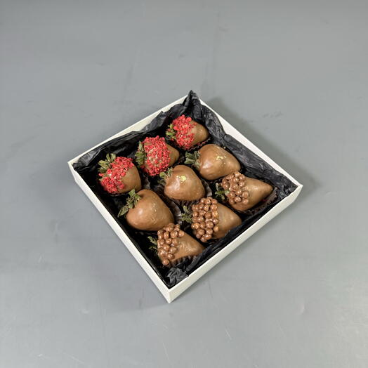 Набор клубники в молочном шоколаде 🍓
