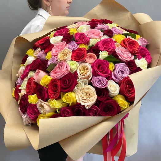 121 роза микс в крафте