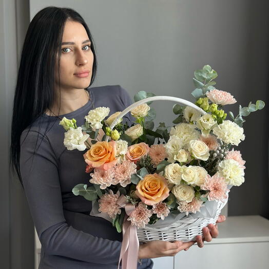 Корзина с цветами «Ностальгия»