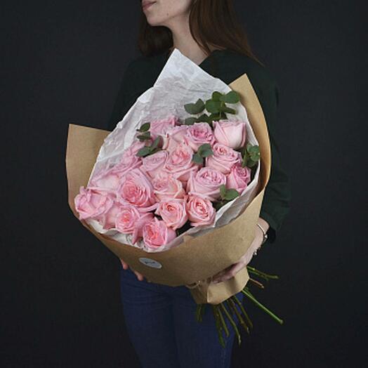 Букет пионовидных роз Pink O Hara и эвкалипта M