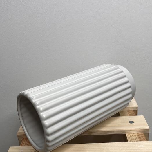 Ваза керамика  белая