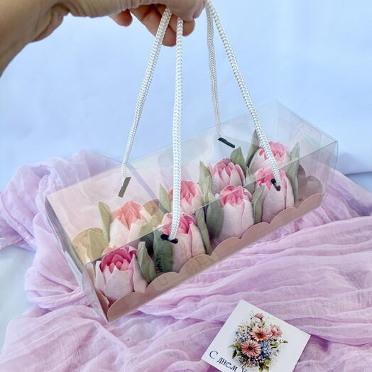 Подарок из зефира тюльпаны