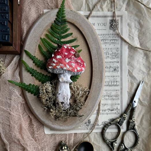 Рамка с мухомором