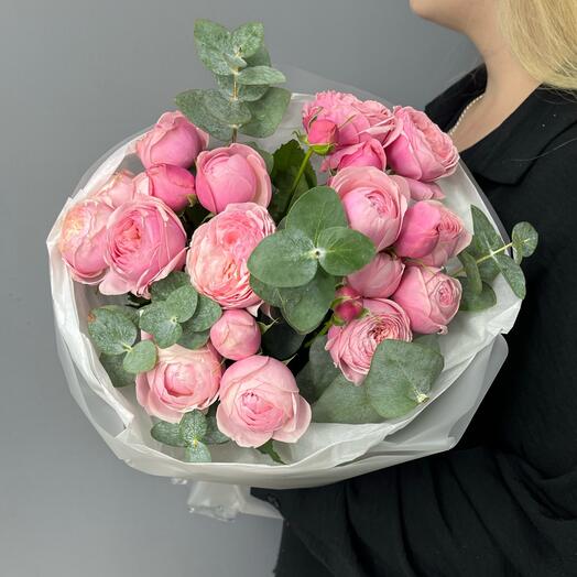 Кустовые розы Пионки с эвкалиптом 🌸