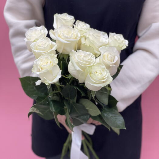 Букет белоснежных роз
