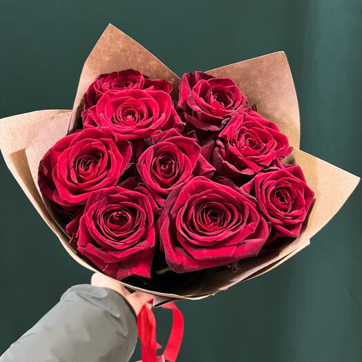Букет из красных роз (9 шт)