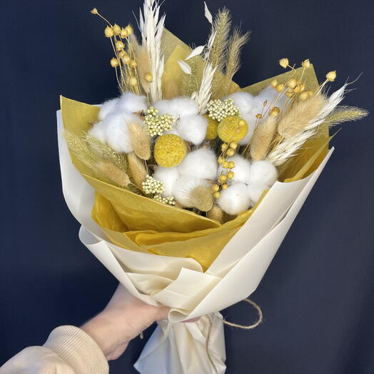 Букет из сухоцветов на день мамы