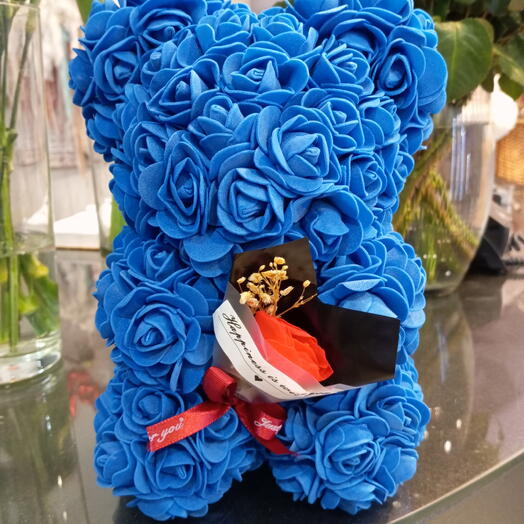 Rózsácskákból készült maci csokorral S