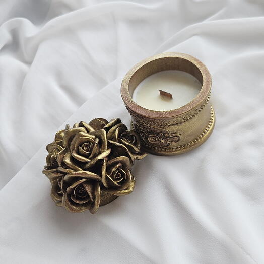 Сандаловое дерево и роза ~ ароматическая свеча