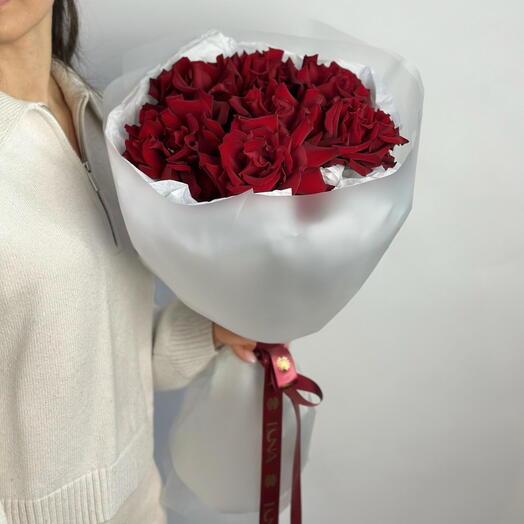 🌹Монобукет из красных французских роз в нежной упаковке