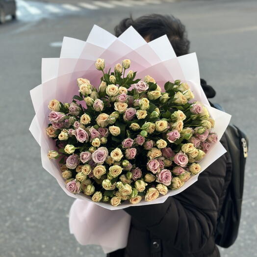 19 микс из кустовых роз