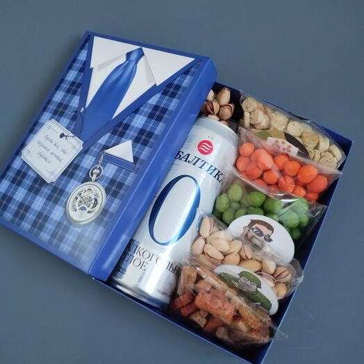 Набор съедобный набор для мужчины орехи снеки подарок