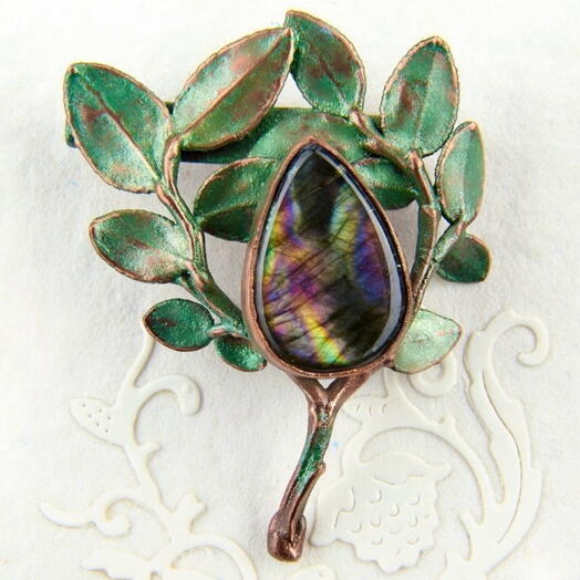 Брошь «Черничный лес»