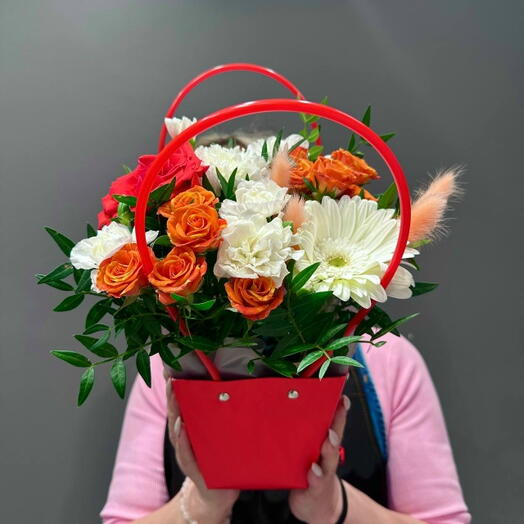 Корпоративные Цветы в коробке