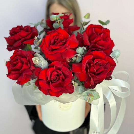 Цветы в коробке