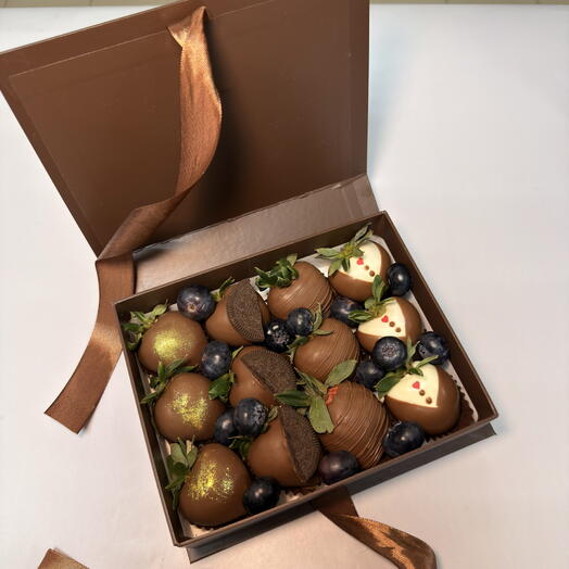 Бокс клубника в шоколаде 🍫