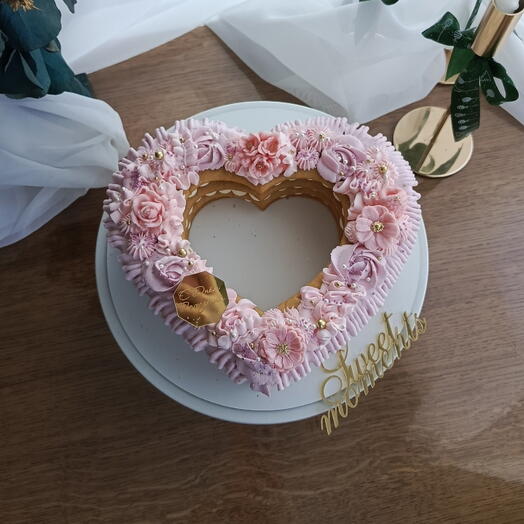 Торт "Сердце" открытый медовик