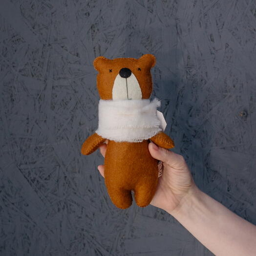 Игрушка ручной работы Мишка