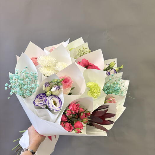 Дофаминовый букет из 15 цветков