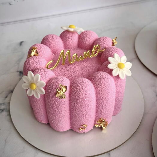 Муссовый мини торт для мамы с ромашками