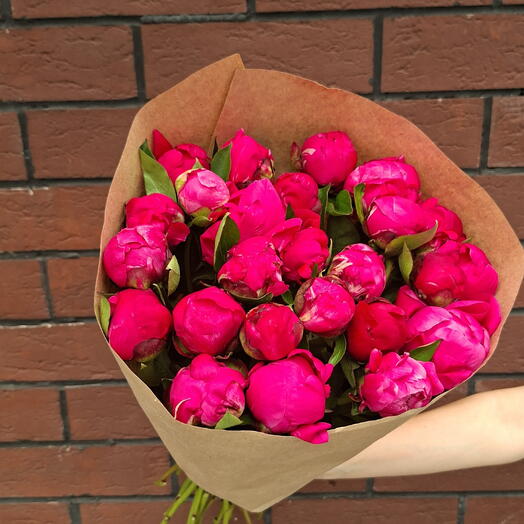 Банч из пионов 25шт