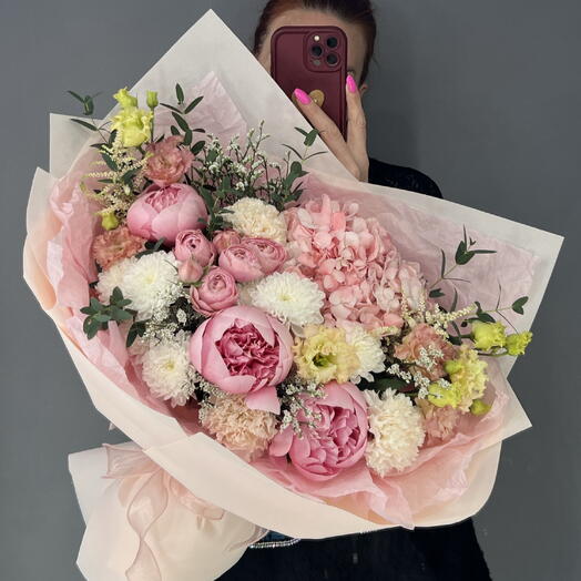 Букет эксклюзивный 💖 розовая гортензия 🌸 пудровые крупные пионы 🩷 кустовая пионовидная Роза 🌹