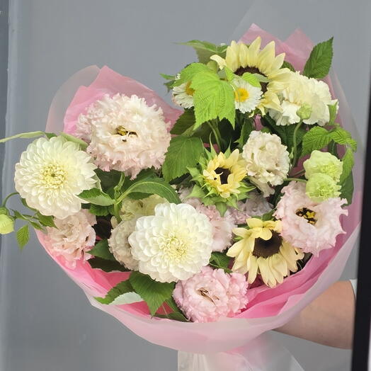 Летний букет с подсолнухами и малиной 💕💕💕