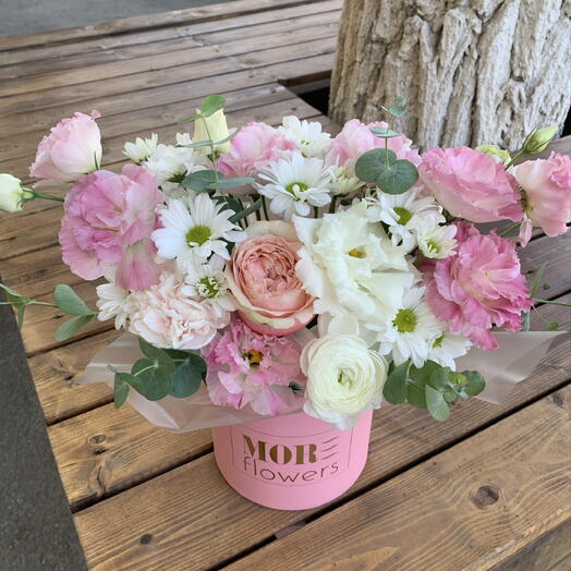 Нежная розовая коробочка 🌸