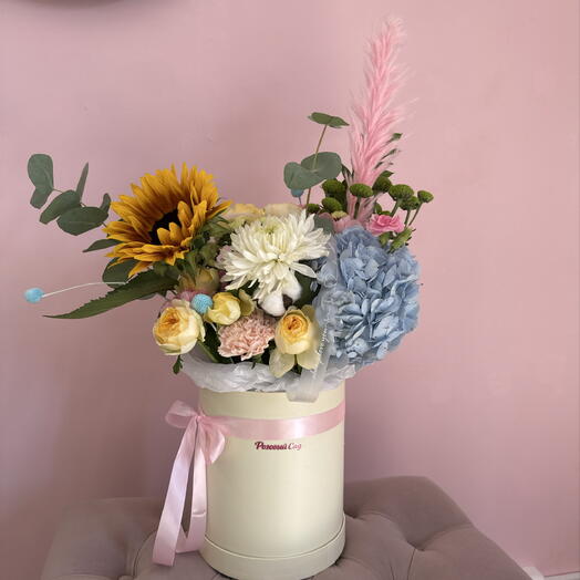 🌸Дофаминова коробка с подсолнухами и гортензией🌸