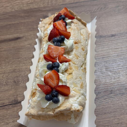 Меренговый рулет