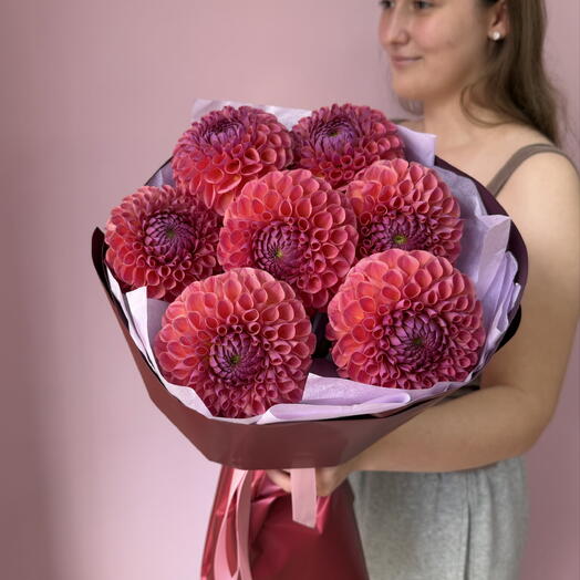 Терракотовый монобукет из георгин 🫶🏼🍑