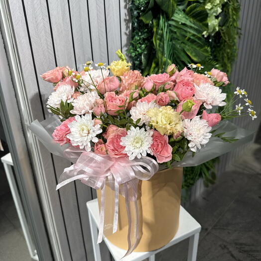Композиция с кустовой розой🌸