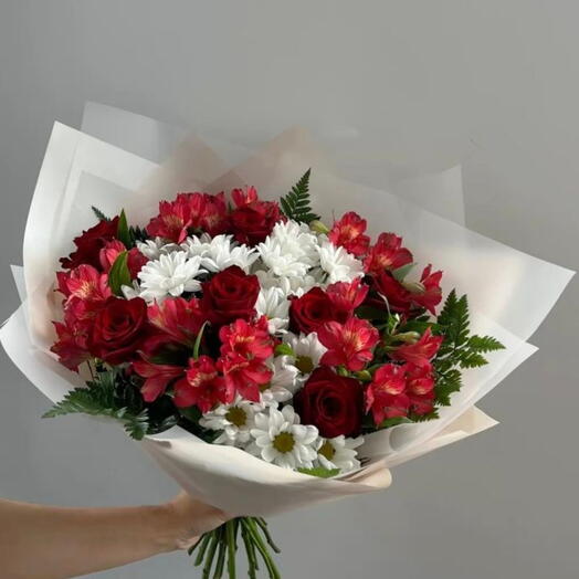 Красное на белом