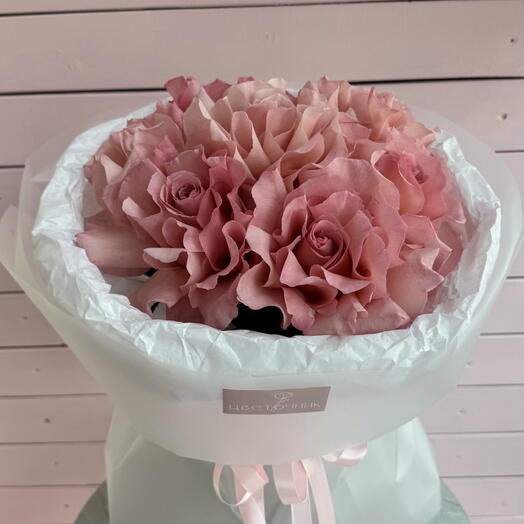 Букет из 7 розовых французских роз🌸