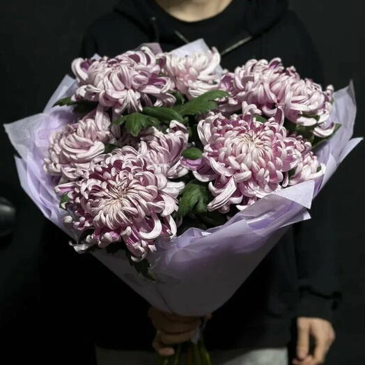 Букет "Pink Delight" с сиреневой хризантемой Виена, 7 шт