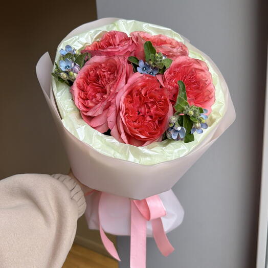 Букет из пионовидной розы и незабудок 💕️🌸