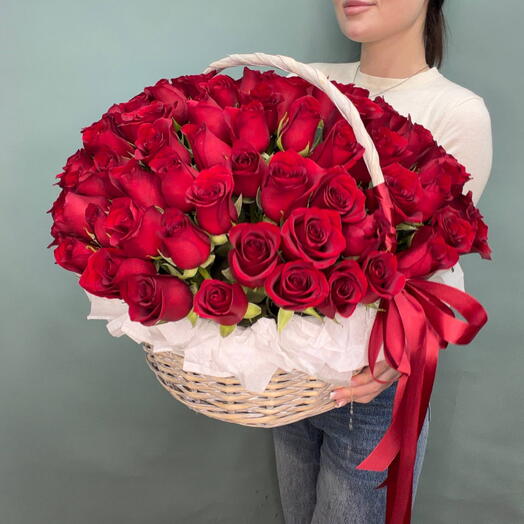 101 rosas en la cesta