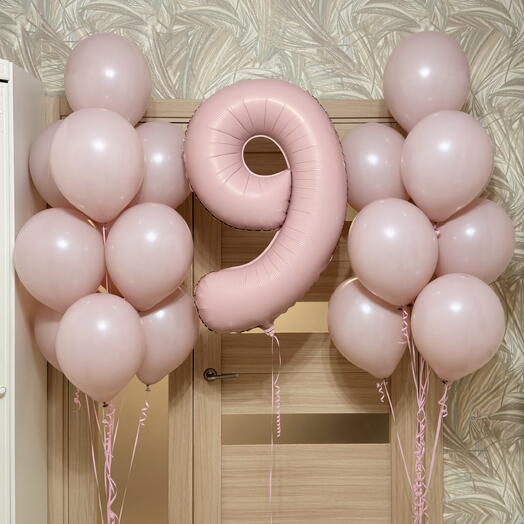 Гелиевые воздушные шары на день рождения девочке 9 лет с нежно розовой цифрой и фонтанами розового цвета