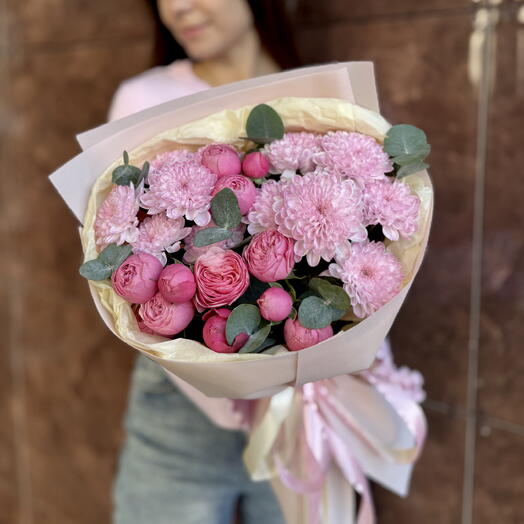 Дуобукет| розовых пион куст роз и стойких хризантем🌸💫