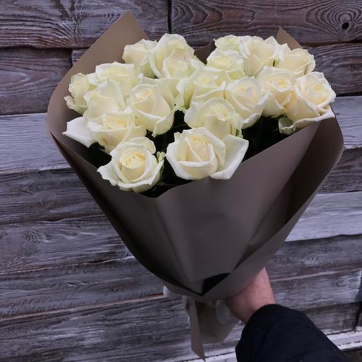 Букет из 15 белых роз