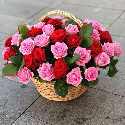 Корзина с розой 51 шт