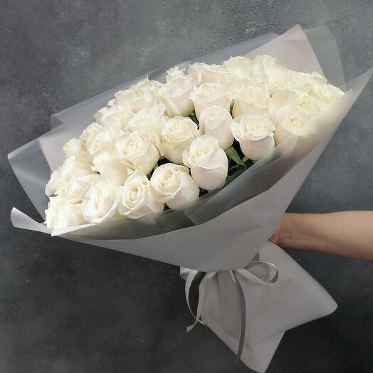 41 rosas blancas