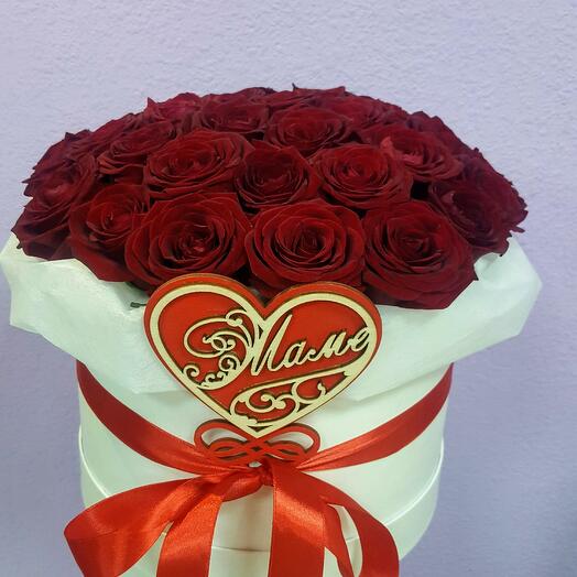 Box with roses 51 pcs