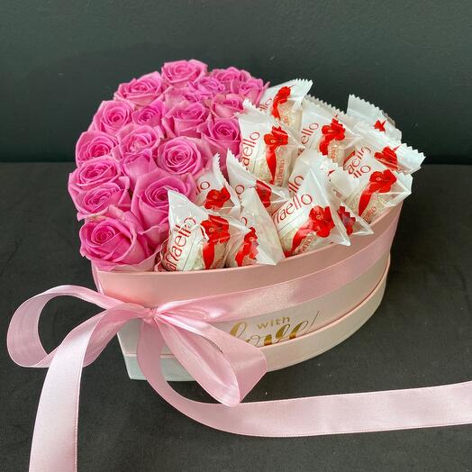 Corazón de flores y raffaello