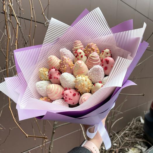 Клубничный букет 🍓💜