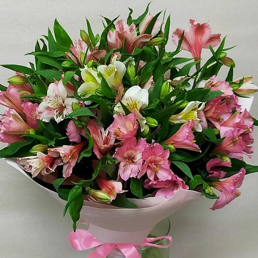 Ramo de mezcla de alstroemeria