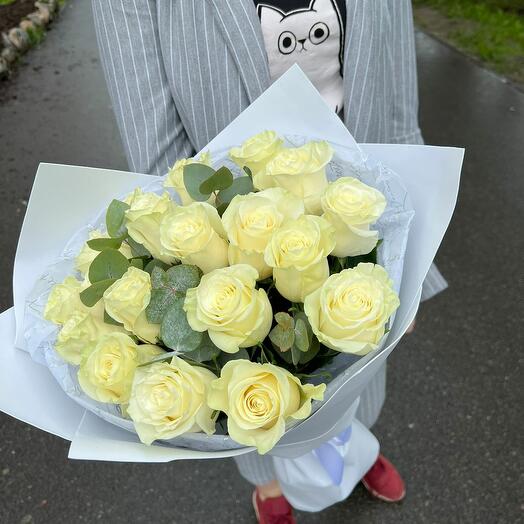 Букет «мономондиаль»из белых роз