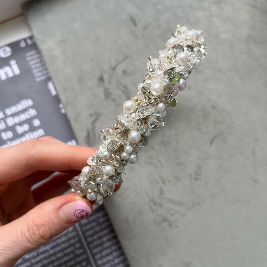 Ободок с вышивкой